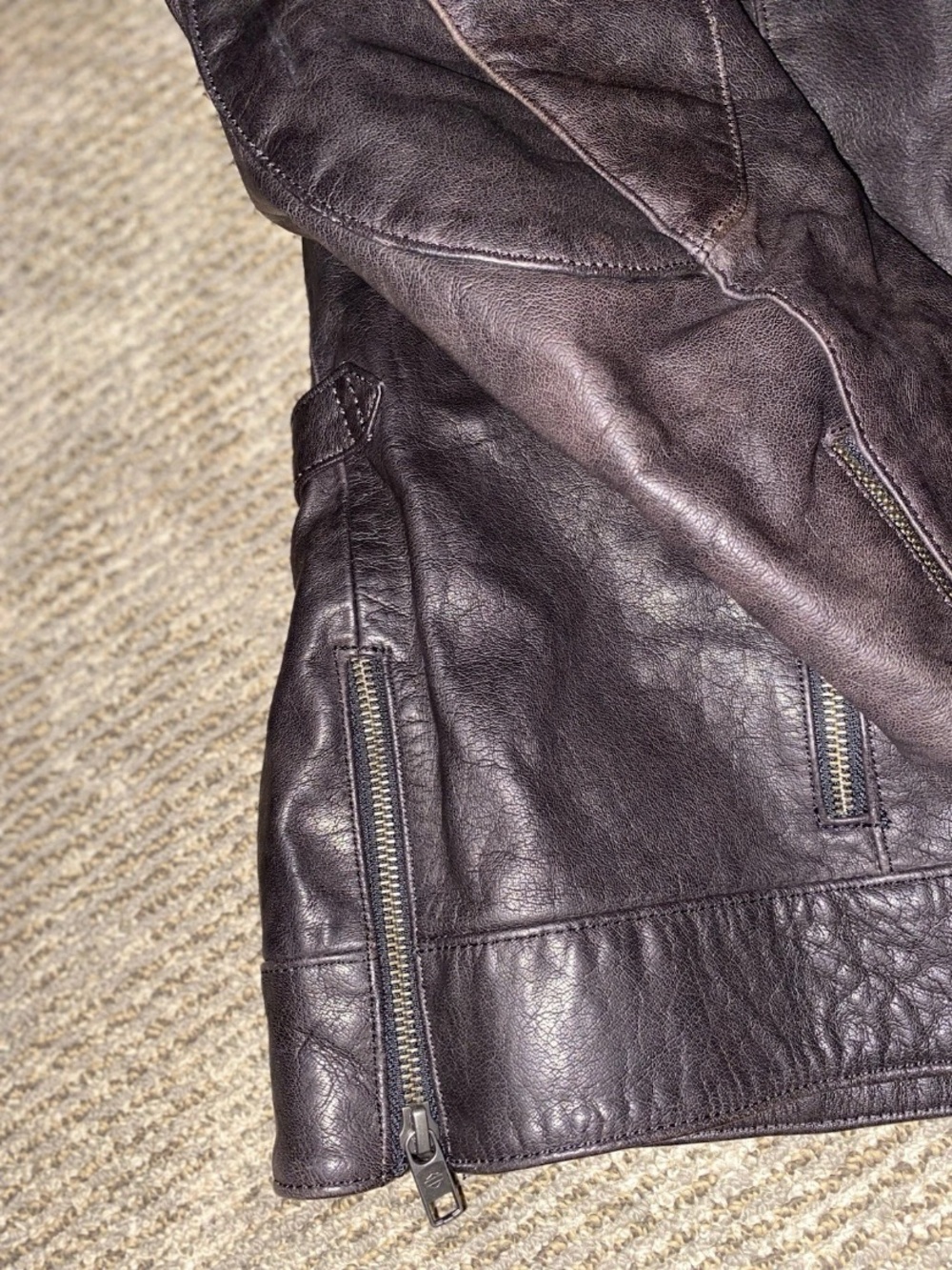 Harley-Davidson Ladies Line Stitcher Leather Jacket 98031-18VW- 2W- DAMAGED - Picture 11 of 16
